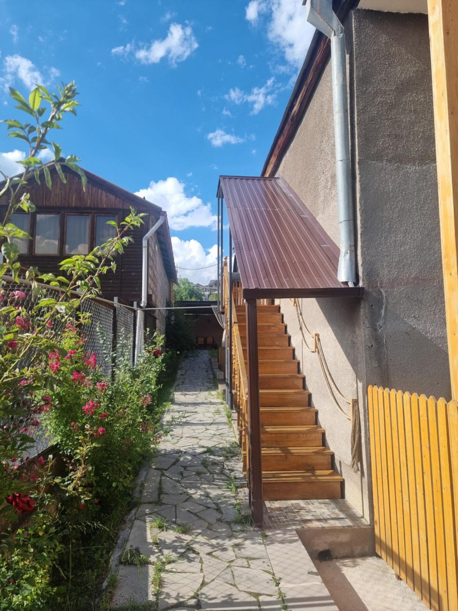 New Horizons , Apartment With 5 Bedrooms, Whole Apartment, Апартмент Целиком Dilijan Exterior photo